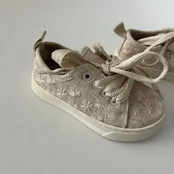 Zara embroidered sneakers